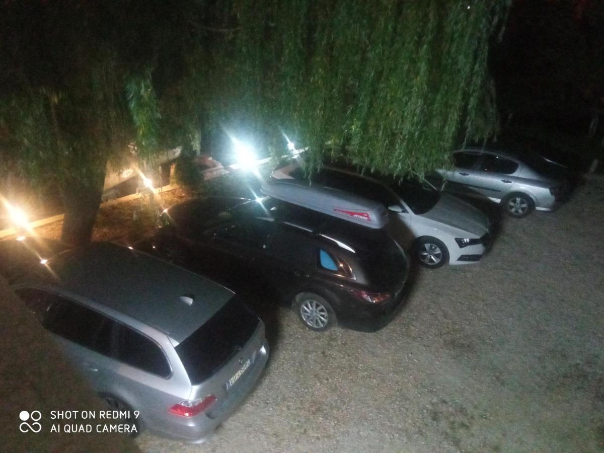 Bungalovi Lana Sarajewo Zewnętrze zdjęcie
